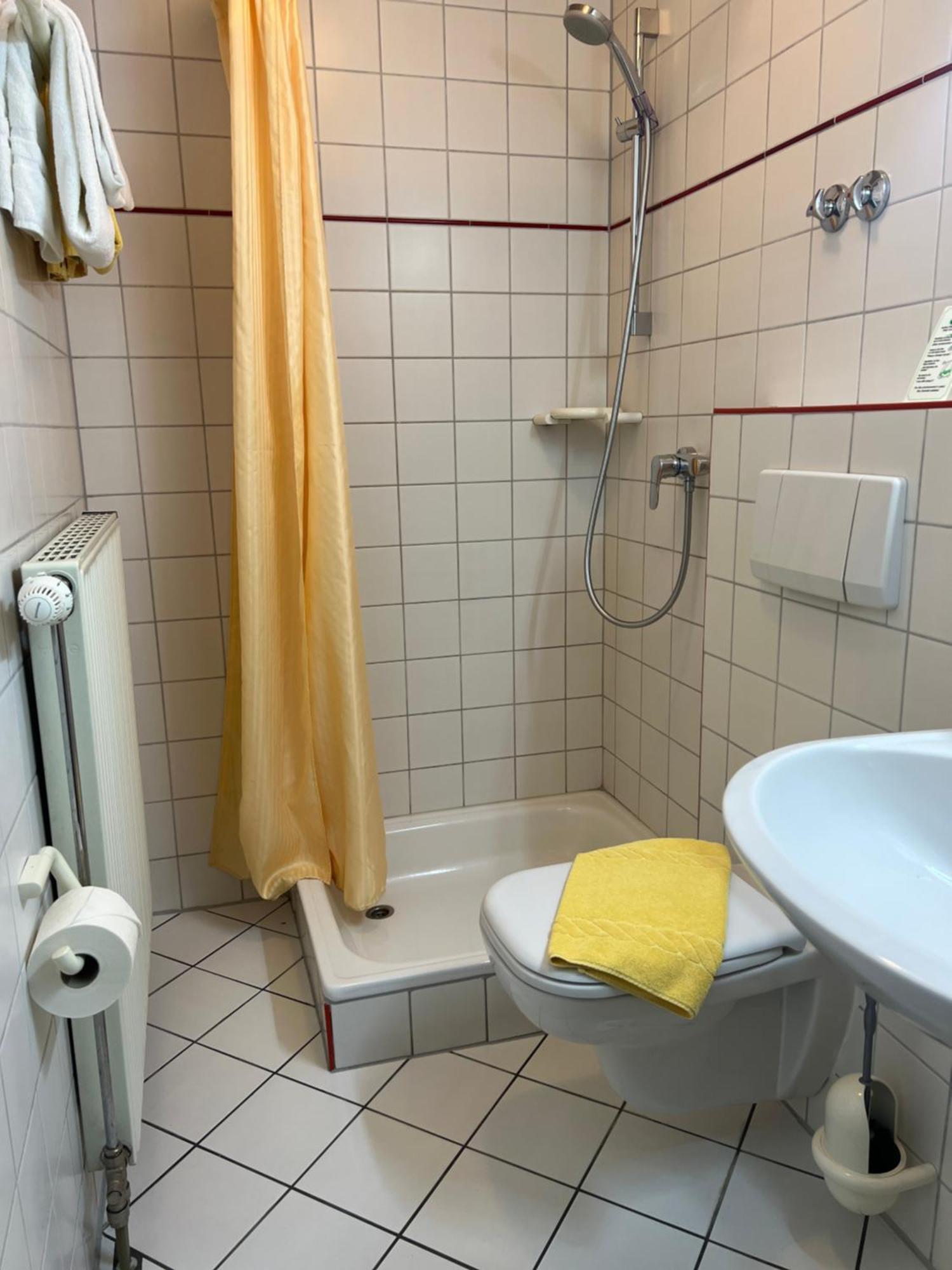 Hotel Cronberger Hof 라덴부르크 외부 사진